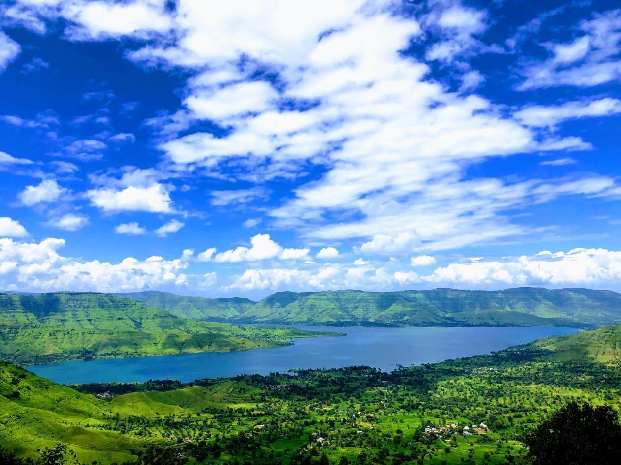 Rainforest Restaurant & Villas Panchgani Buitenkant foto