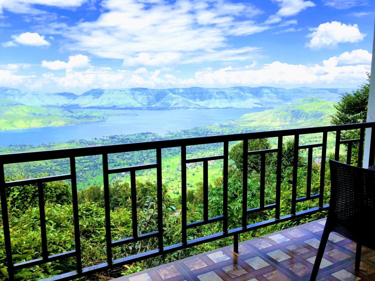 Rainforest Restaurant & Villas Panchgani Buitenkant foto