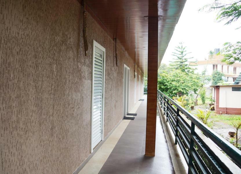 Rainforest Restaurant & Villas Panchgani Buitenkant foto