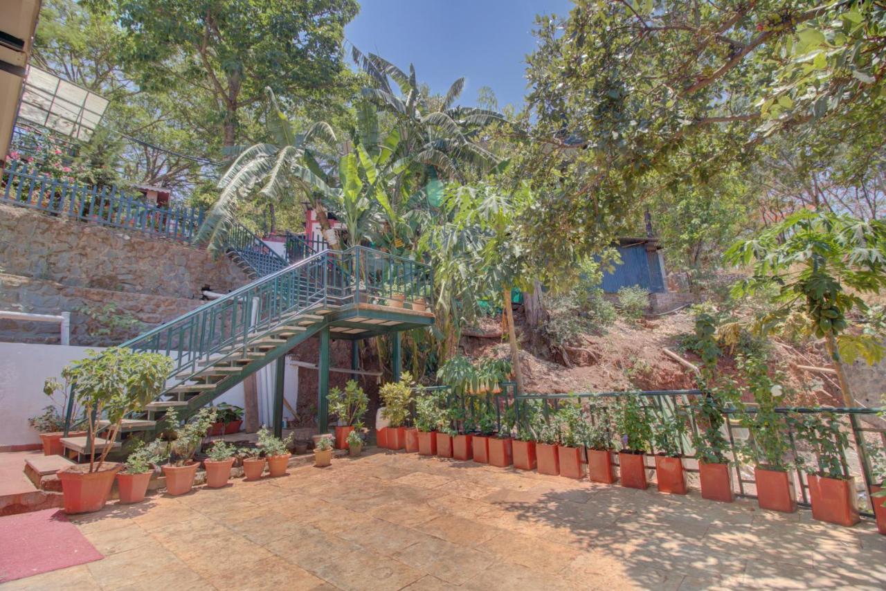 Rainforest Restaurant & Villas Panchgani Buitenkant foto